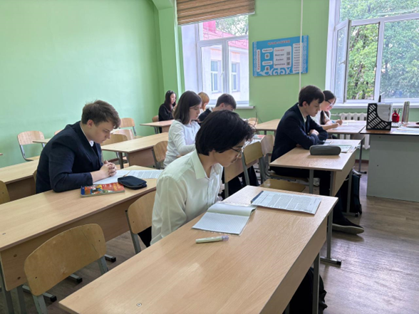 «АДАЛ АЗАМАТ» БІРТҰТАС ТӘРБИЕ БАҒДАРЛАМАСЫ ШЕҢБЕРІНДЕ ӨТКІЗІЛГЕН ЭССЕ БАЙҚАУЫ